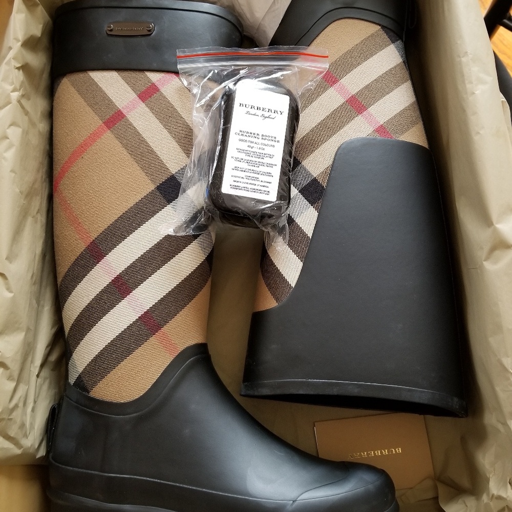 rain boots